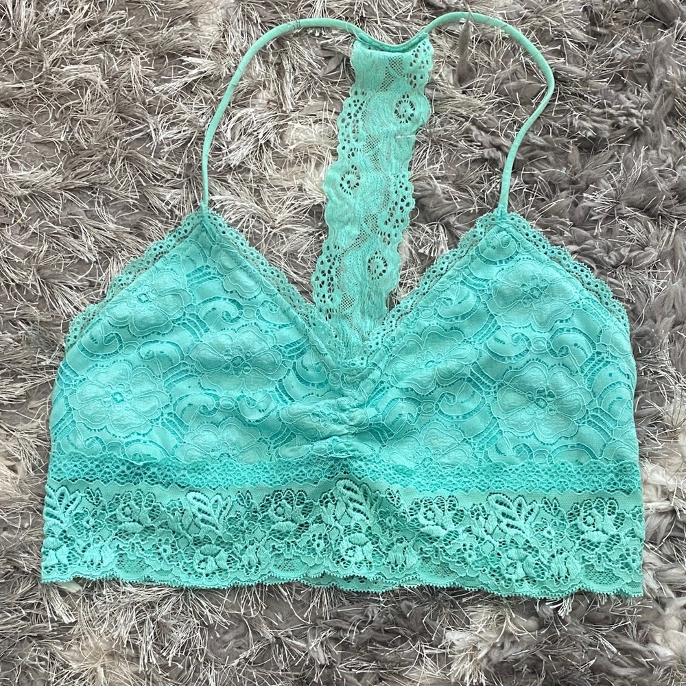 Flying Tomato Lace Bralette in Mint Green